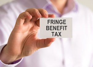 How is fringe benefits tax calculated_